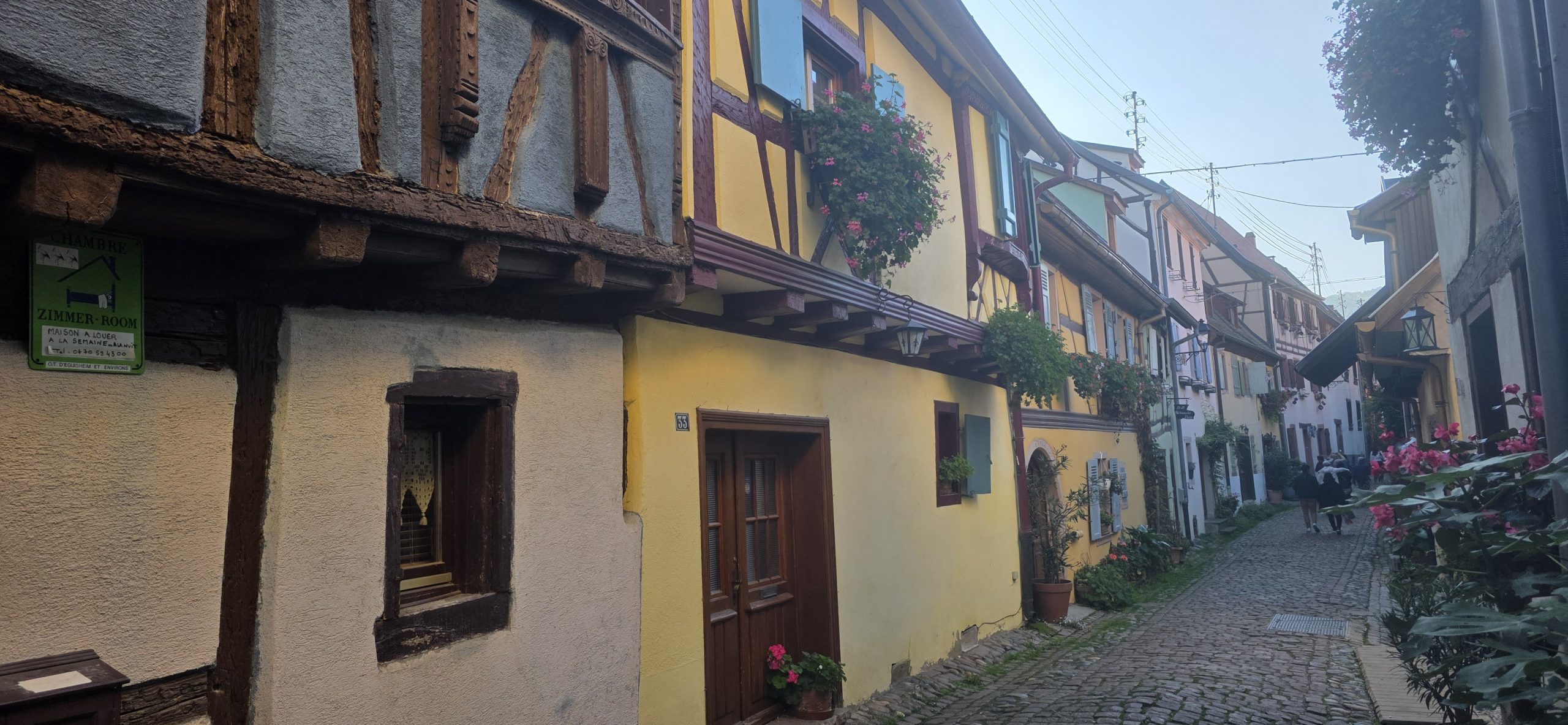 Fachwerk, Wein und ein Hauch von Weihnachten